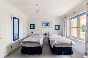 Photo 17- click for photo gallery